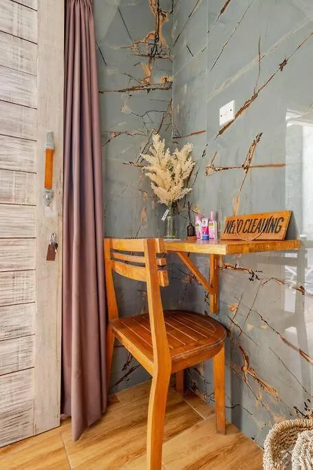 Kubu Guest House Seminyak