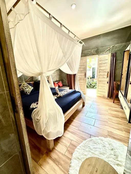 Kubu Guest House Seminyak