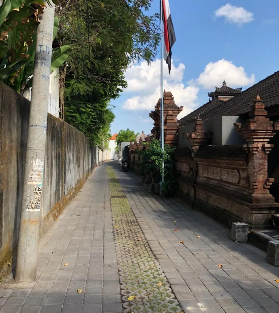 Kubu Guest House Seminyak
